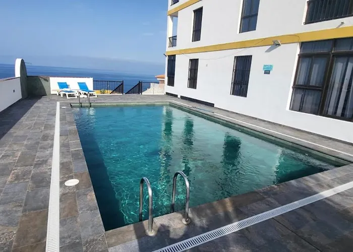 Playa La Arena Puerto de Santiago (Tenerife)